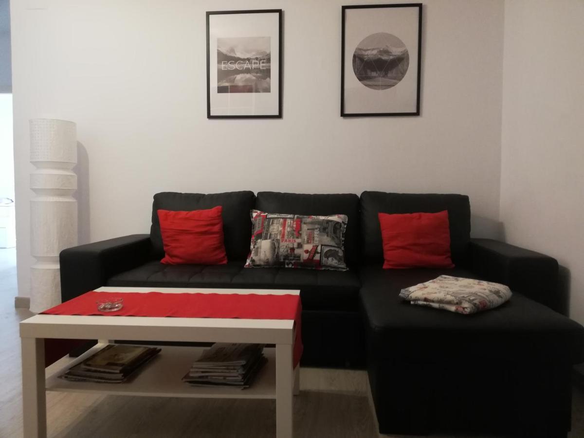 Apartamento Con Encanto "Larios Street" Apartment มาลากา ภายนอก รูปภาพ