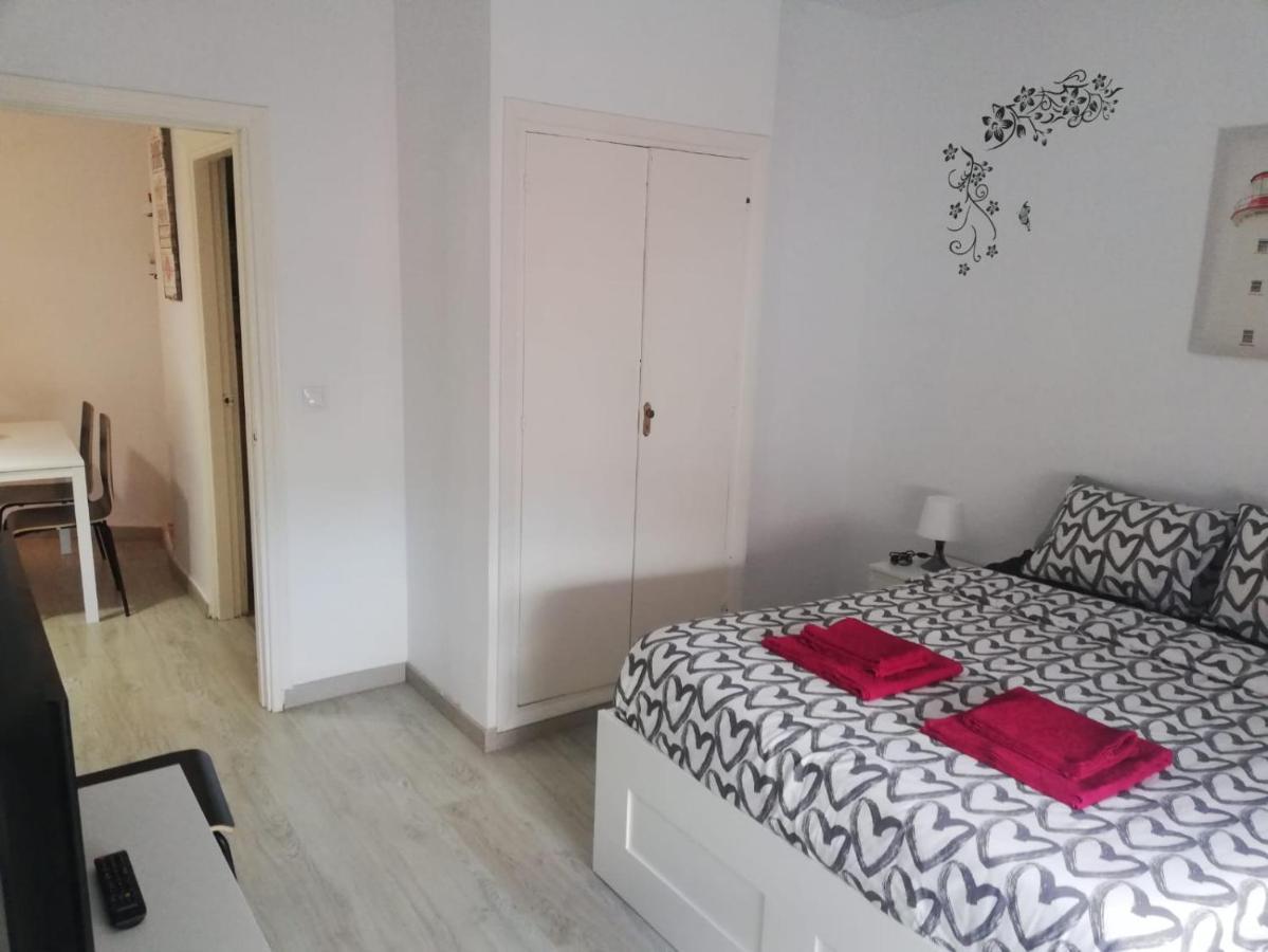 Apartamento Con Encanto "Larios Street" Apartment มาลากา ภายนอก รูปภาพ