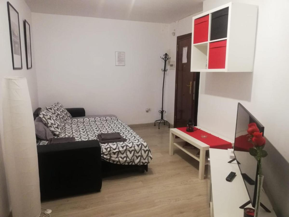 Apartamento Con Encanto "Larios Street" Apartment มาลากา ภายนอก รูปภาพ